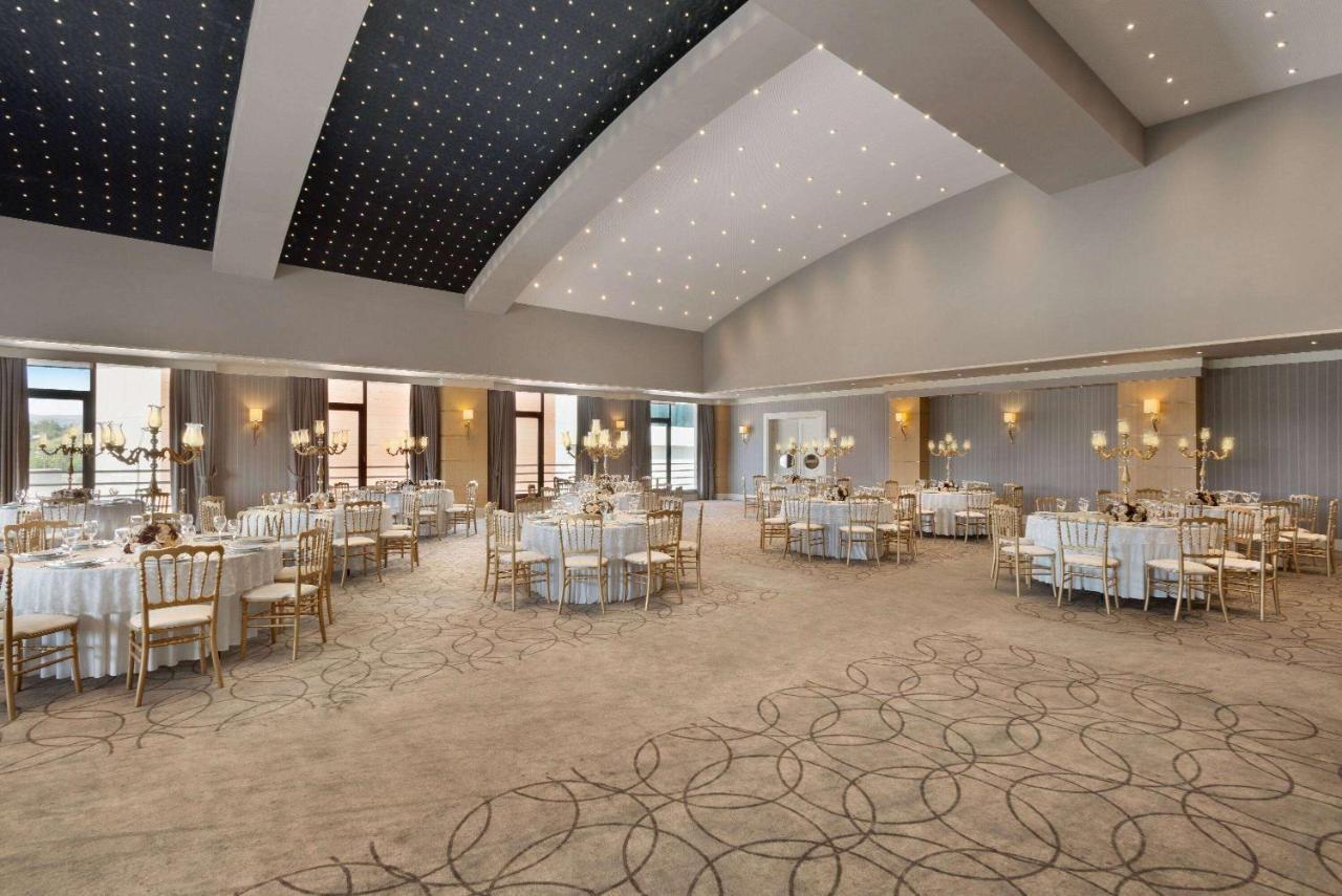 Ramada Plaza by Wyndham Eskisehir Bagian luar foto