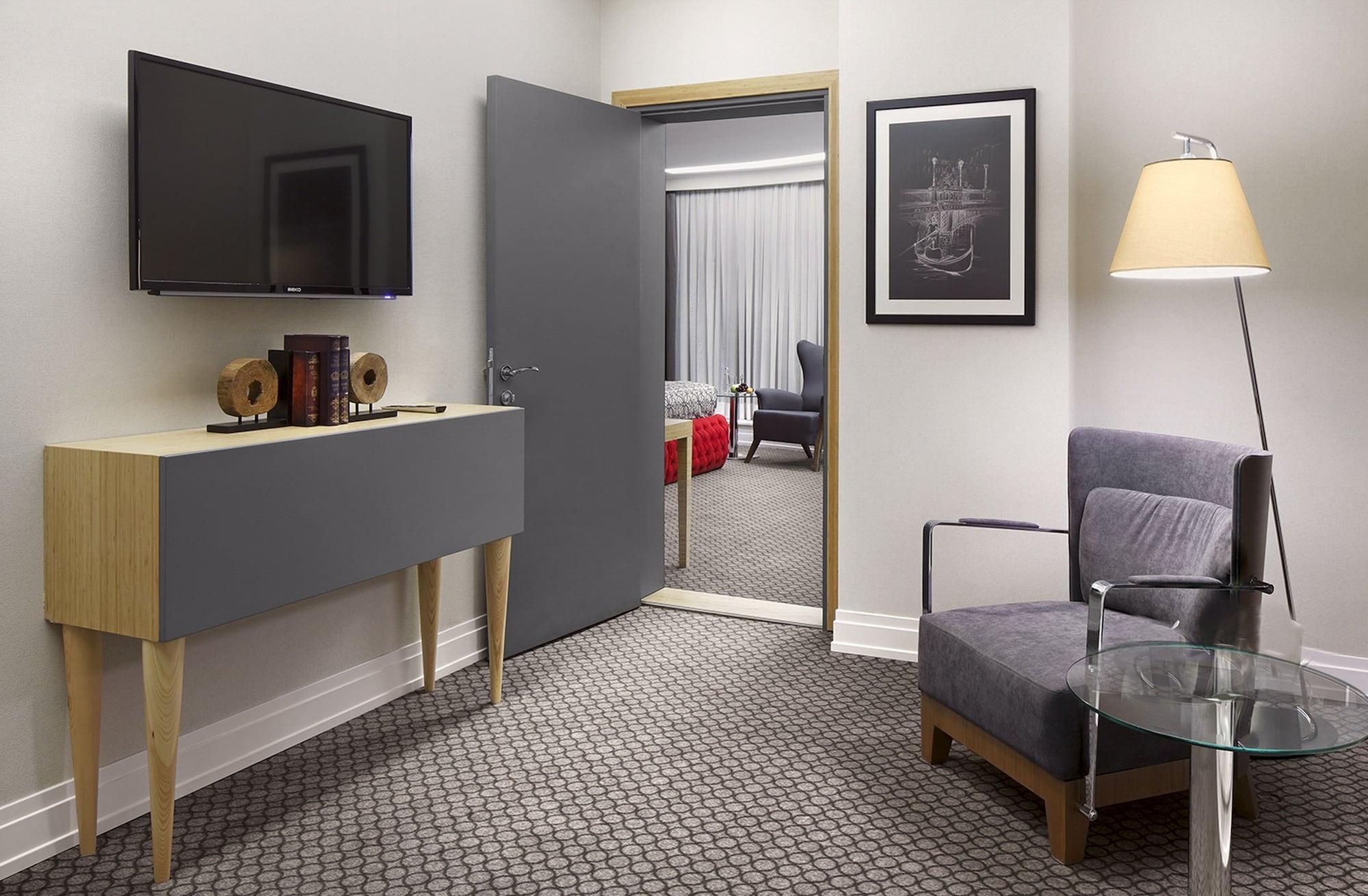 Ramada Plaza by Wyndham Eskisehir Bagian luar foto