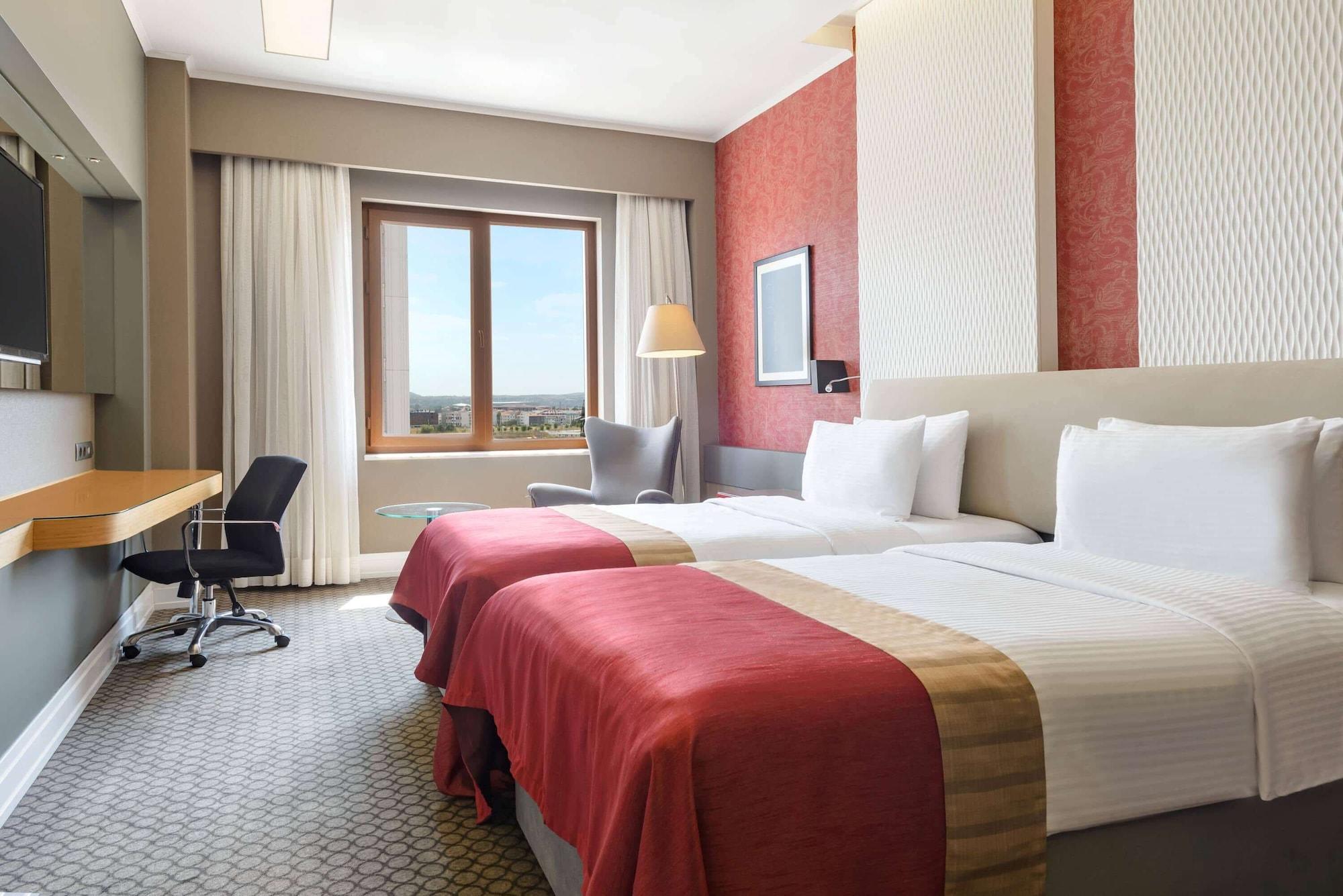Ramada Plaza by Wyndham Eskisehir Bagian luar foto