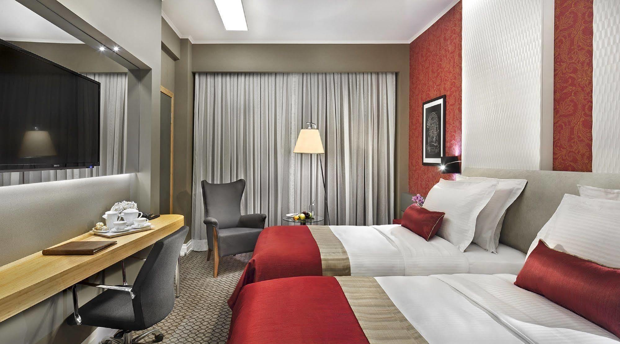 Ramada Plaza by Wyndham Eskisehir Bagian luar foto