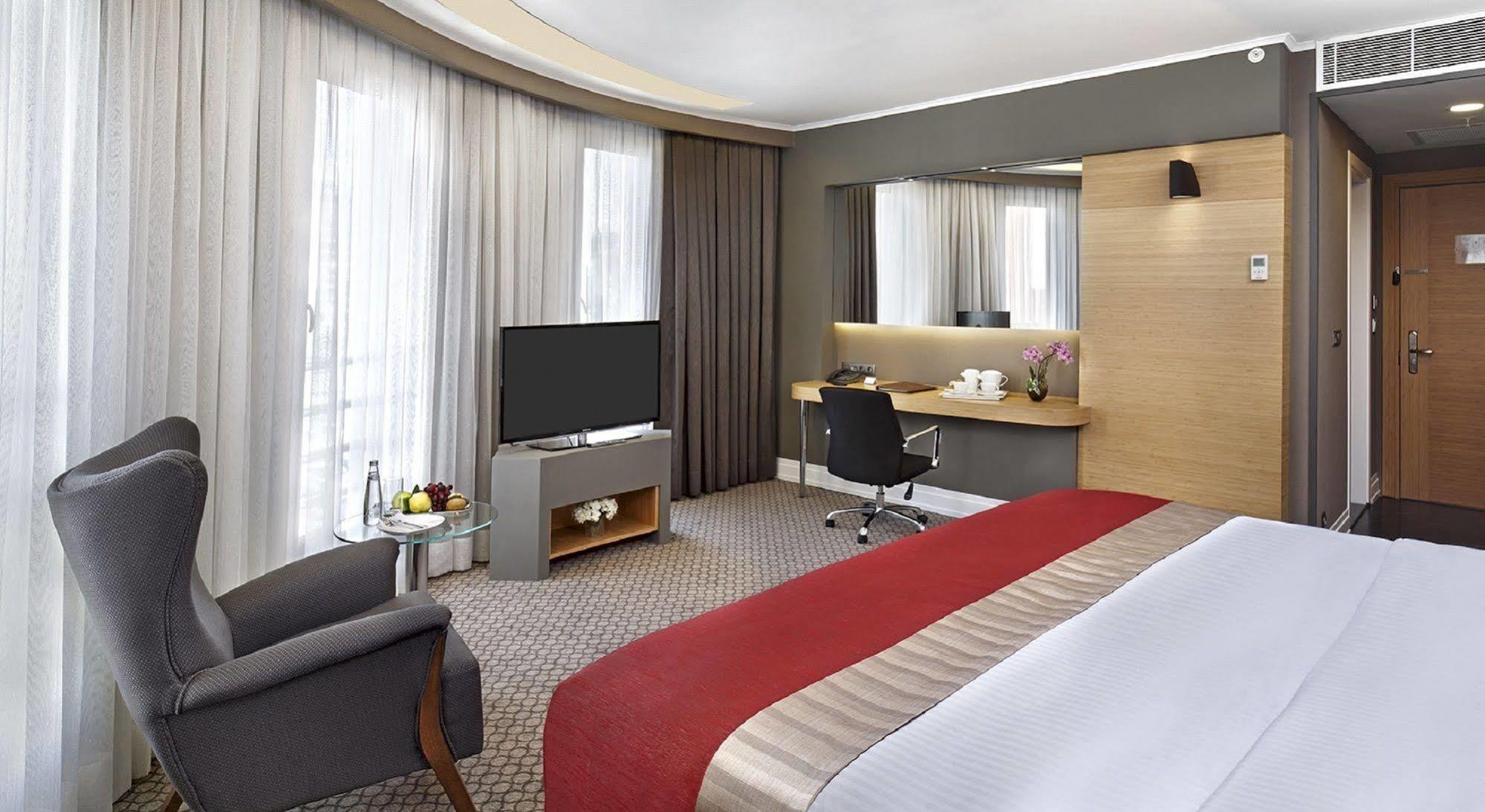 Ramada Plaza by Wyndham Eskisehir Bagian luar foto